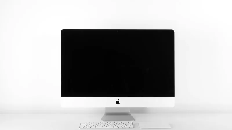 Cosmic Ultrawide Station